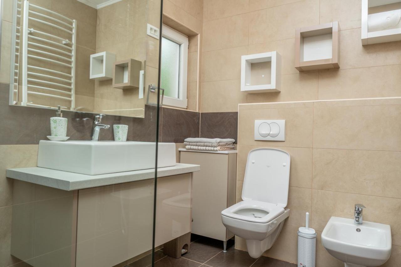 Hotel Royal Garden Nikšić Cameră foto